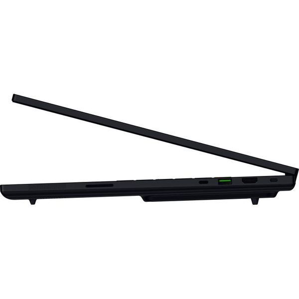 Ноутбук Razer Blade 18, (RZ09-05299ER4-R3E1) RAM 32 ГБ / SSD 2 ТБ / RTX 5090 / Windows 11 Home