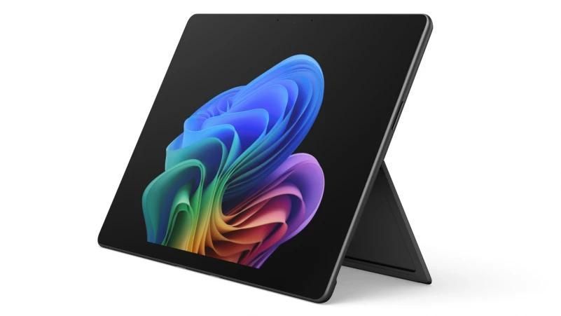 Ноутбук 2-in-1 Microsoft Surface Pro 12 (EP2-48861), Intel Core Ultra 5 335 / 13" / Touch / 120 Гц / RAM 16 ГБ LPDDR5x / SSD 512 ГБ / Intel Graphics / Windows 11 Pro / Чорний