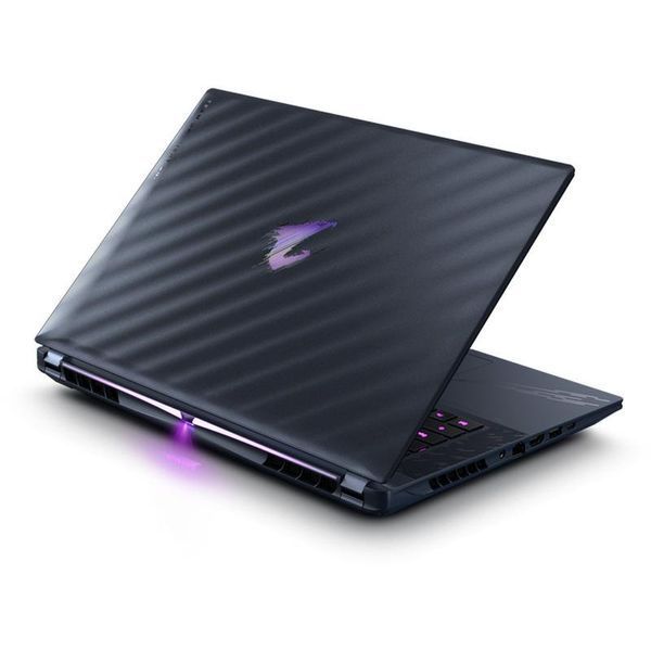 Ігровий ноутбук GIGABYTE AORUS MASTER 16 BZH (AORUS MASTER 16 BZHC6EEE64SP)