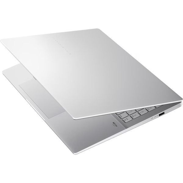 Ноутбук ASUS Vivobook S16 M3607GA (90NB17M2-M000E0), AMD Ryzen AI 7 445 / 16&Prime; / OLED / RAM 16 ГБ DDR5 / SSD 512 ГБ / Windows 11 Home / Сріблястий