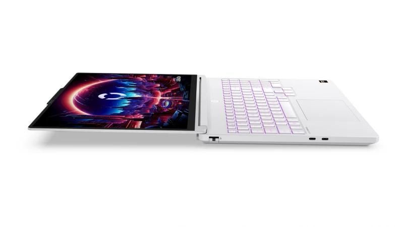 Ноутбук Lenovo Legion 5a (83Q6008TRM), AMD Ryzen AI 9 465 / 15.3" / OLED / 165 Гц / RAM 32 ГБ DDR5 / SSD 1 ТБ / RTX 5070 / Без ОС / Білий